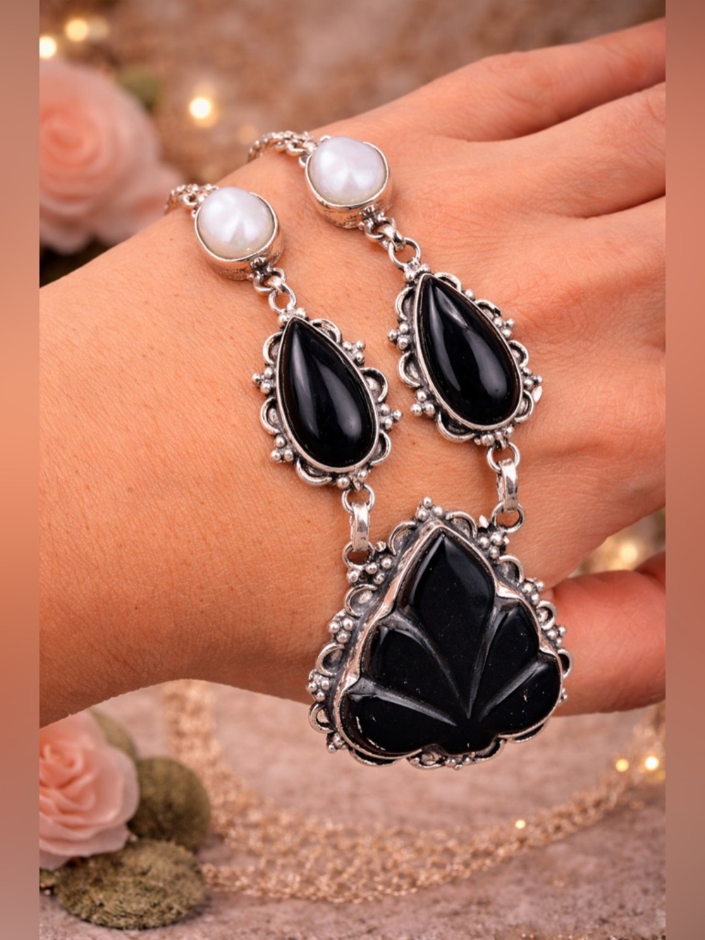 🖤Vintage Carved Black Onyx & Pearl Bold Statement Necklace • Sterling Silver 925 - Picture 4 of 6